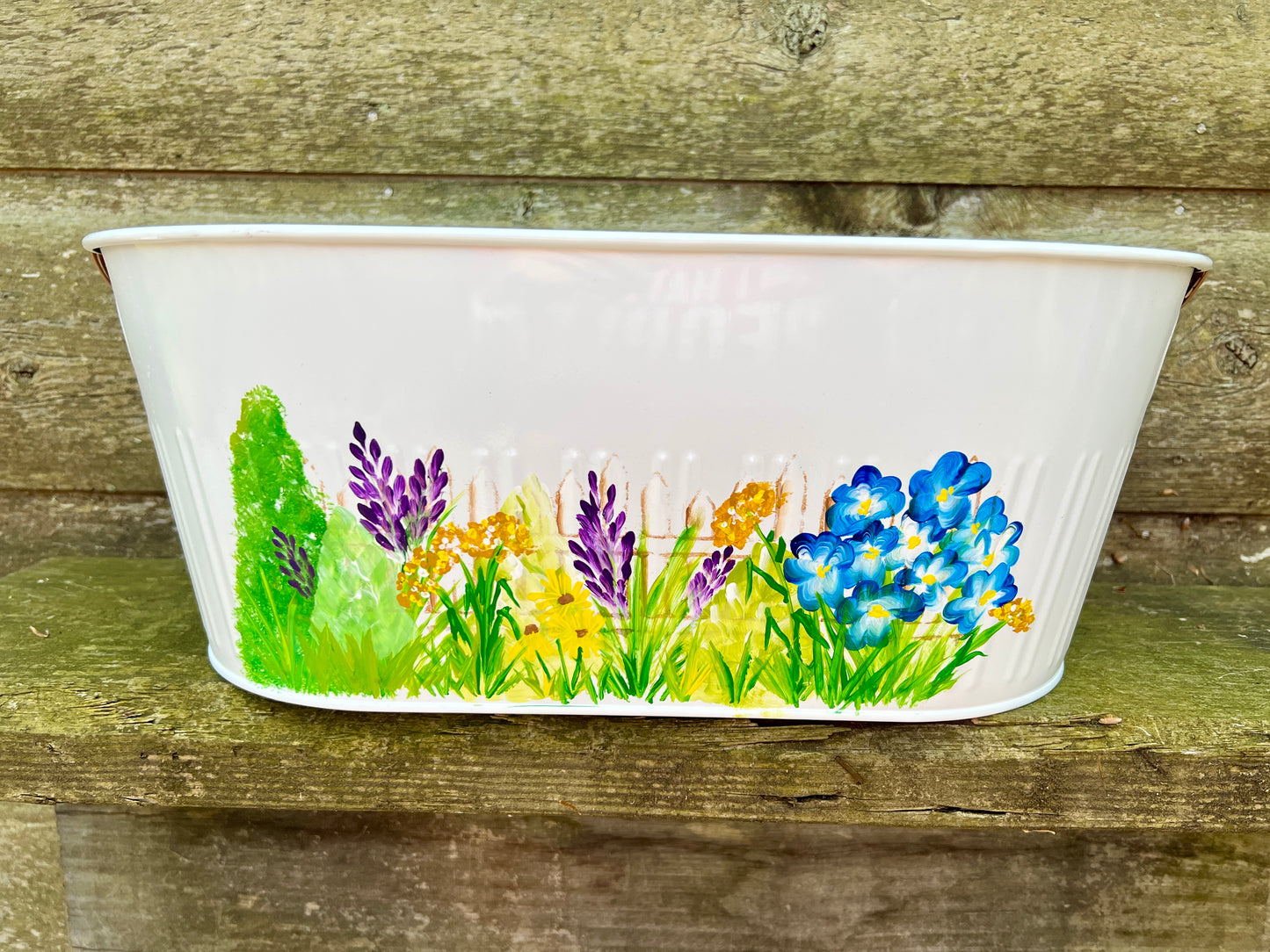 Better Homes & Gardens Medium White Galvanized Oval Tub