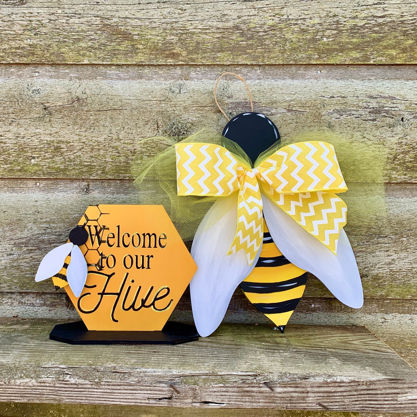 Rustic Bumble Bee Door Hanger Wall Decor-12" tall