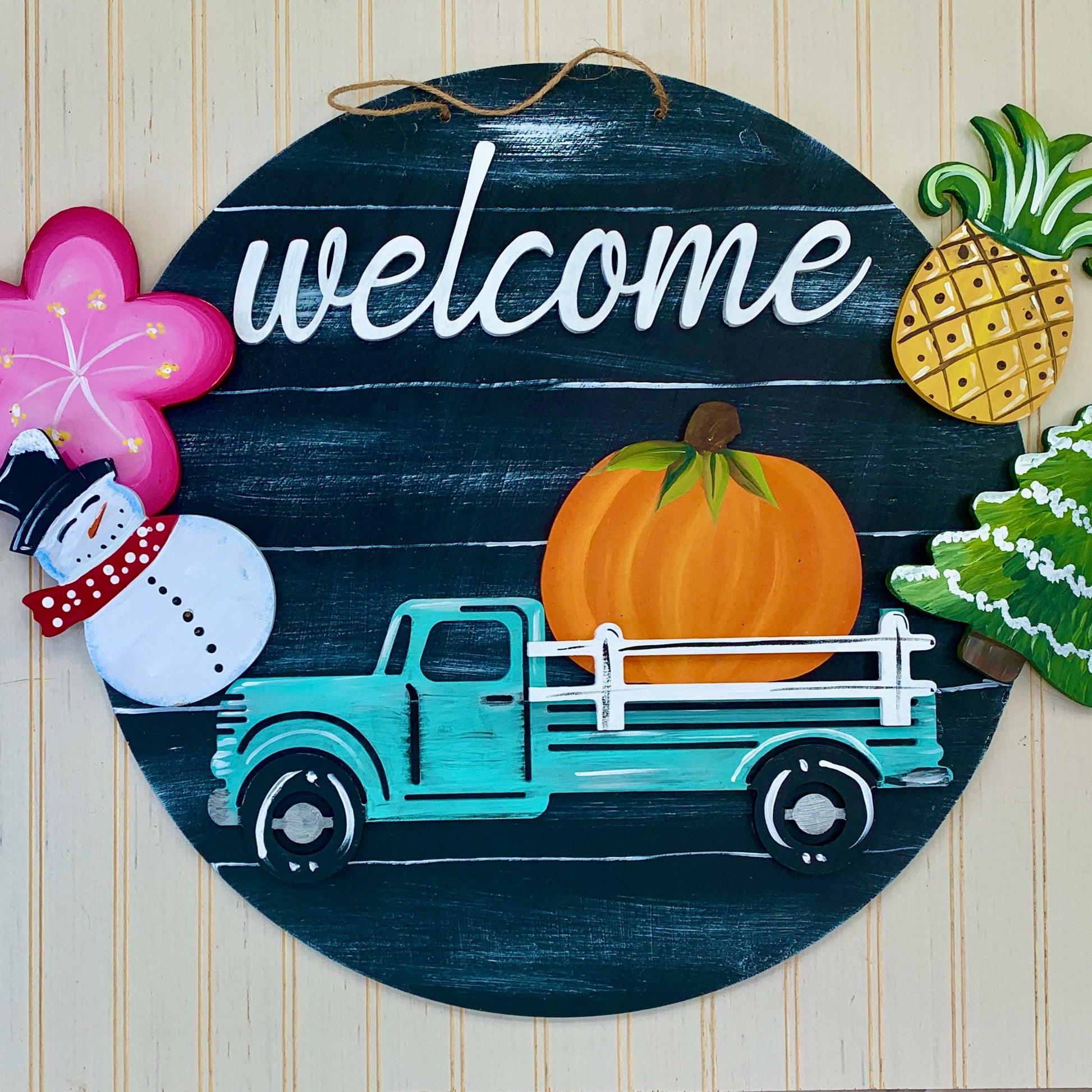 Interchangeable  Welcome Sign with 3D Wood Cutouts