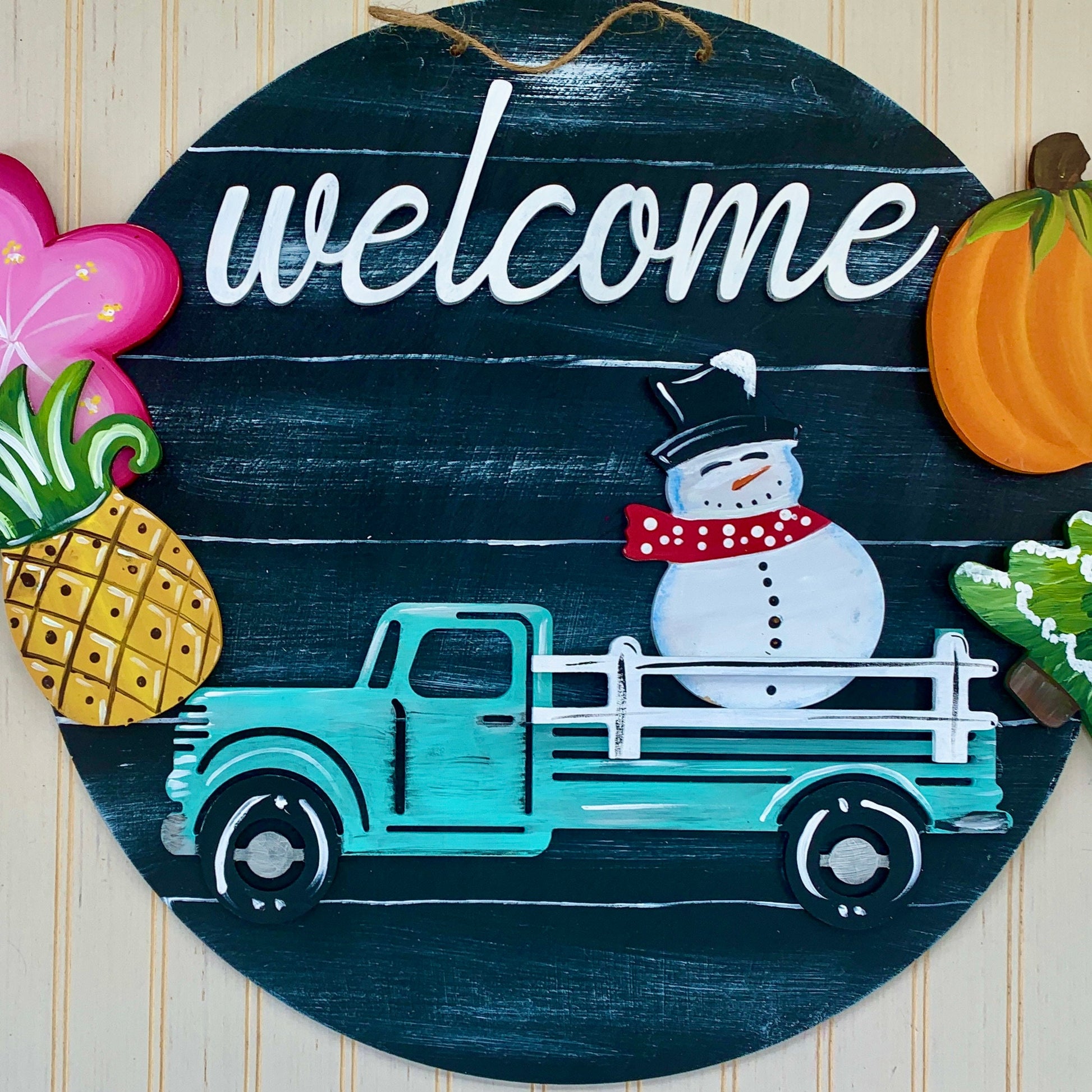 Interchangeable  Welcome Sign with 3D Wood Cutouts